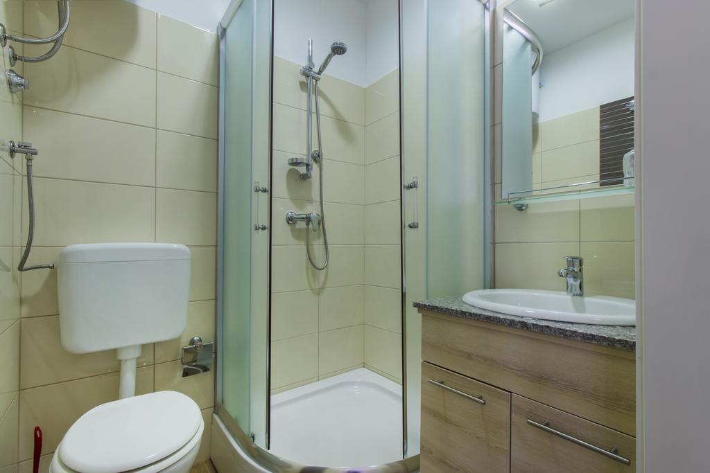 Parkcity Rooms Šibenik Buitenkant foto